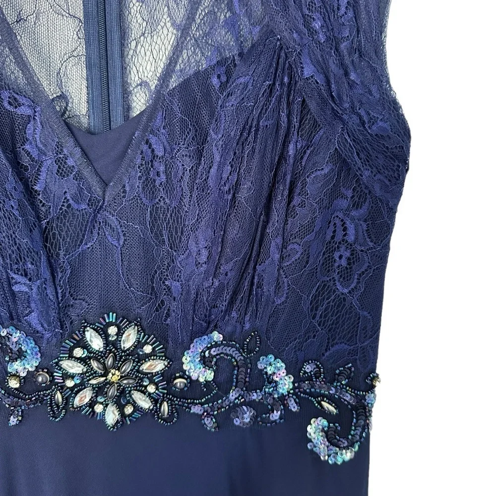 LAURA PETITE ROYAL BLUE V-NECK RHINESTONE DETAIL PROM FORMAL EVENING GOWN SIZE 4 - Picture 12 of 16